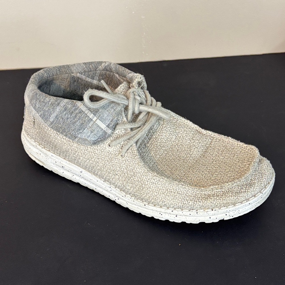 Hey Dude Britt Plaid Lace Up Shoes Size 10